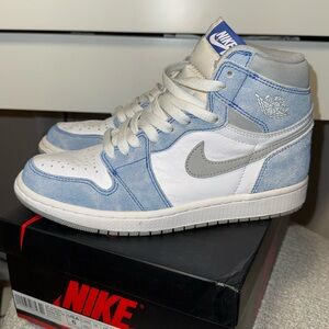 Air Jordan retro high hyper royal